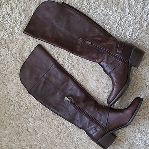 Vince Camuto boots